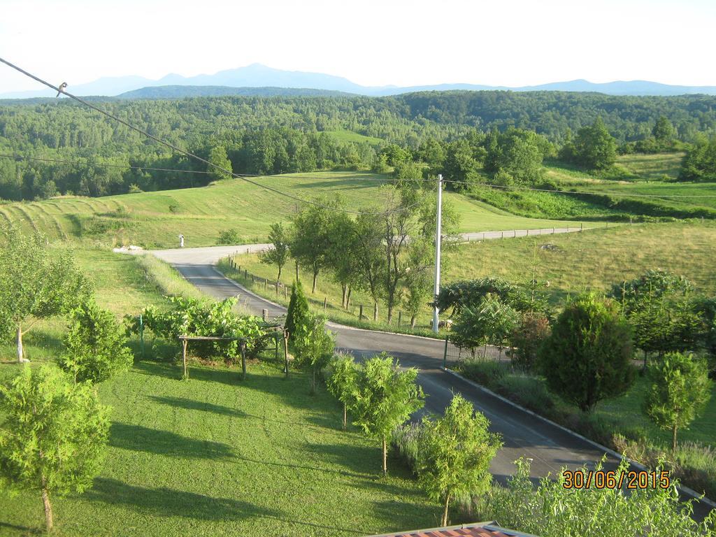 Lavanda Farm Apartmani Rakovica Exterior foto